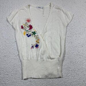 Sfera White Short Sleeve Wrap Sweater with floral embroidery Size L Grandmacore